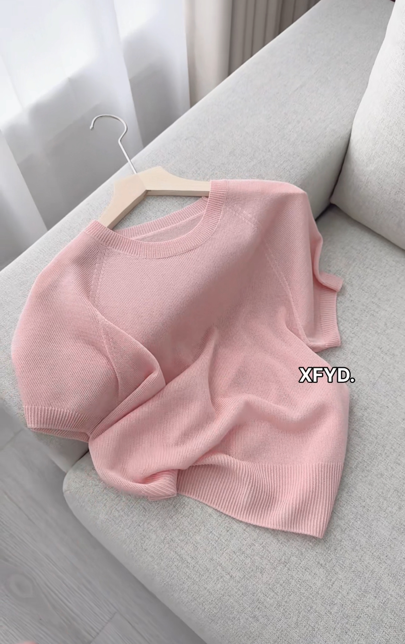 小朵家 ins穿搭#无缝和纸 气质百搭圆领飞袖短袖