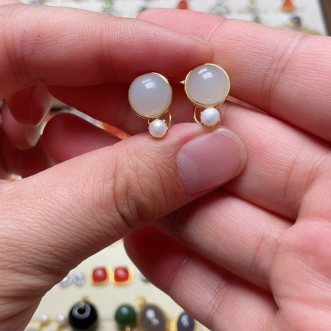 和田玉耳扣银S925镶嵌