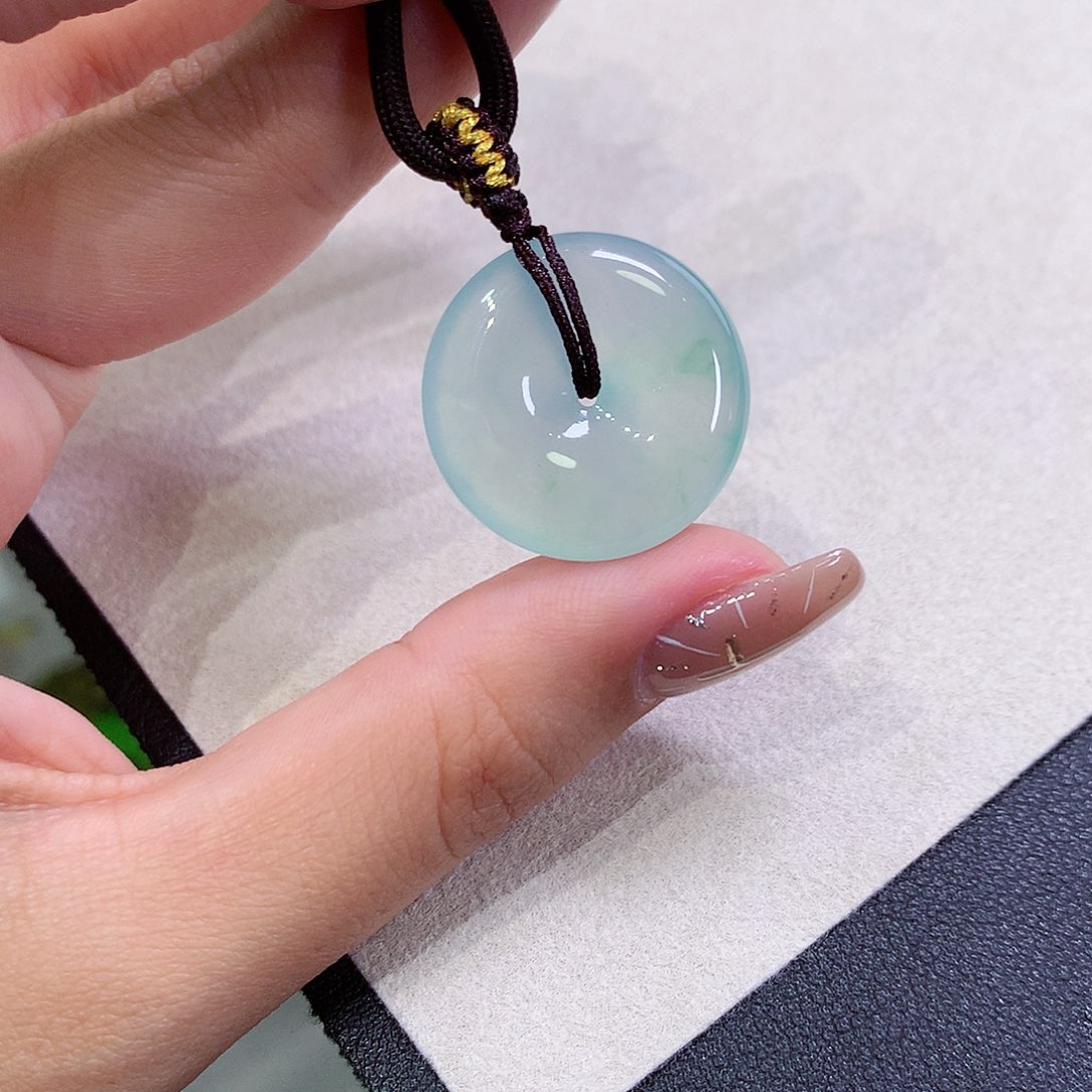 翡翠未镶嵌吊坠(不含链)23.3-5.4