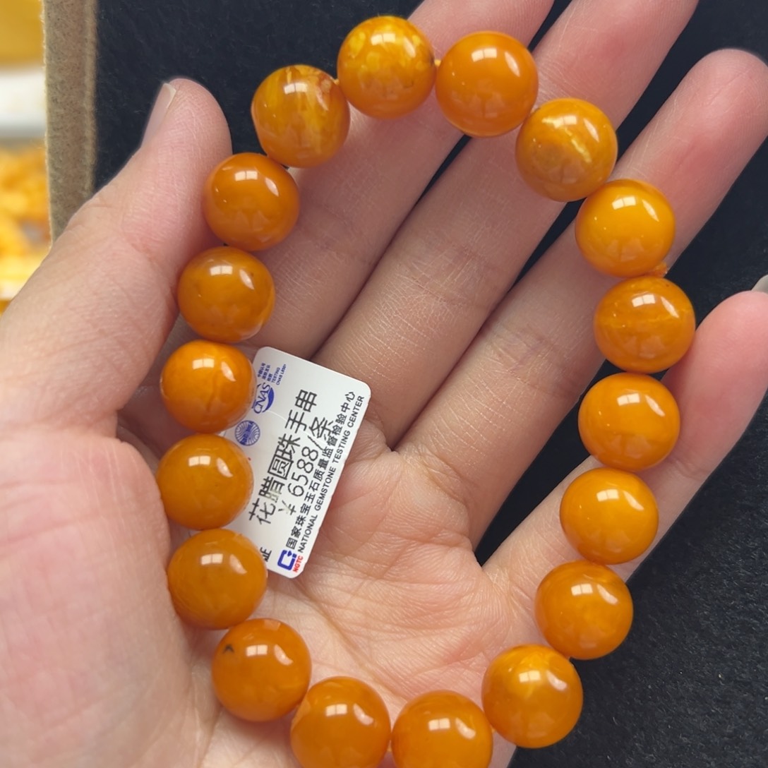 琥珀珠宝奇石未镶嵌
