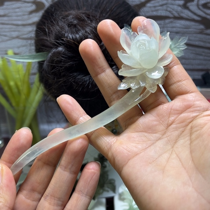 蛇纹石玉未镶嵌发簪