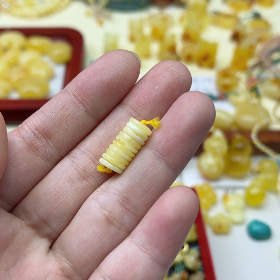 【闪购商品】蜜蜡裸石未镶嵌配饰