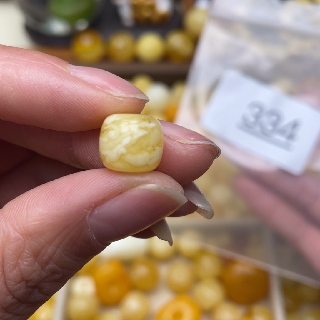 蜜蜡珠宝奇石未镶嵌粉10.7