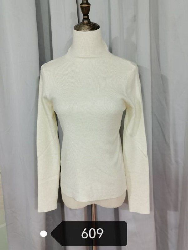 时尚女款秋冬气质百搭打底毛衣女毛针织衫针织衫上衣609