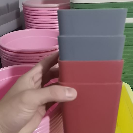 9*9四个盆颜色随机