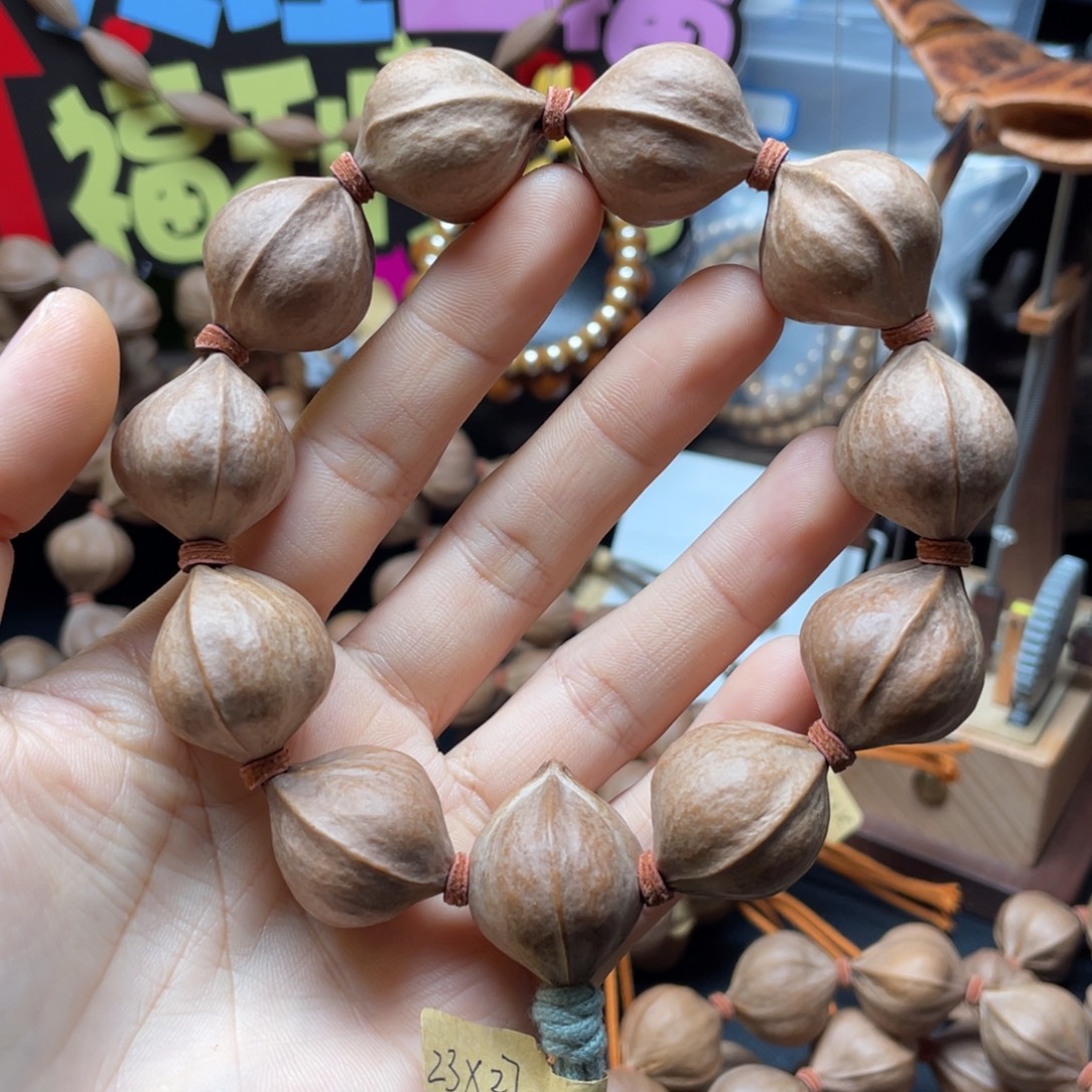 用***户吊坠橄榄核2327铁核