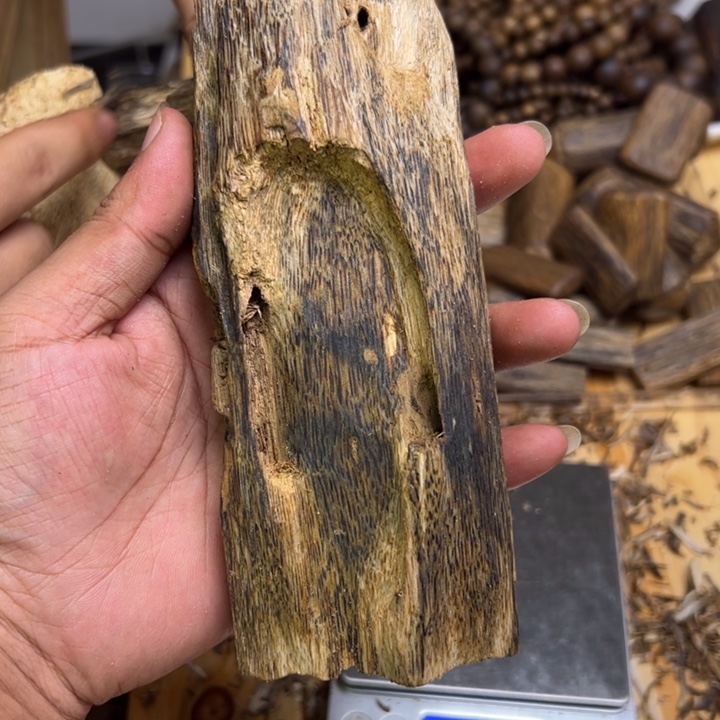 沉香沉香碎屑117克