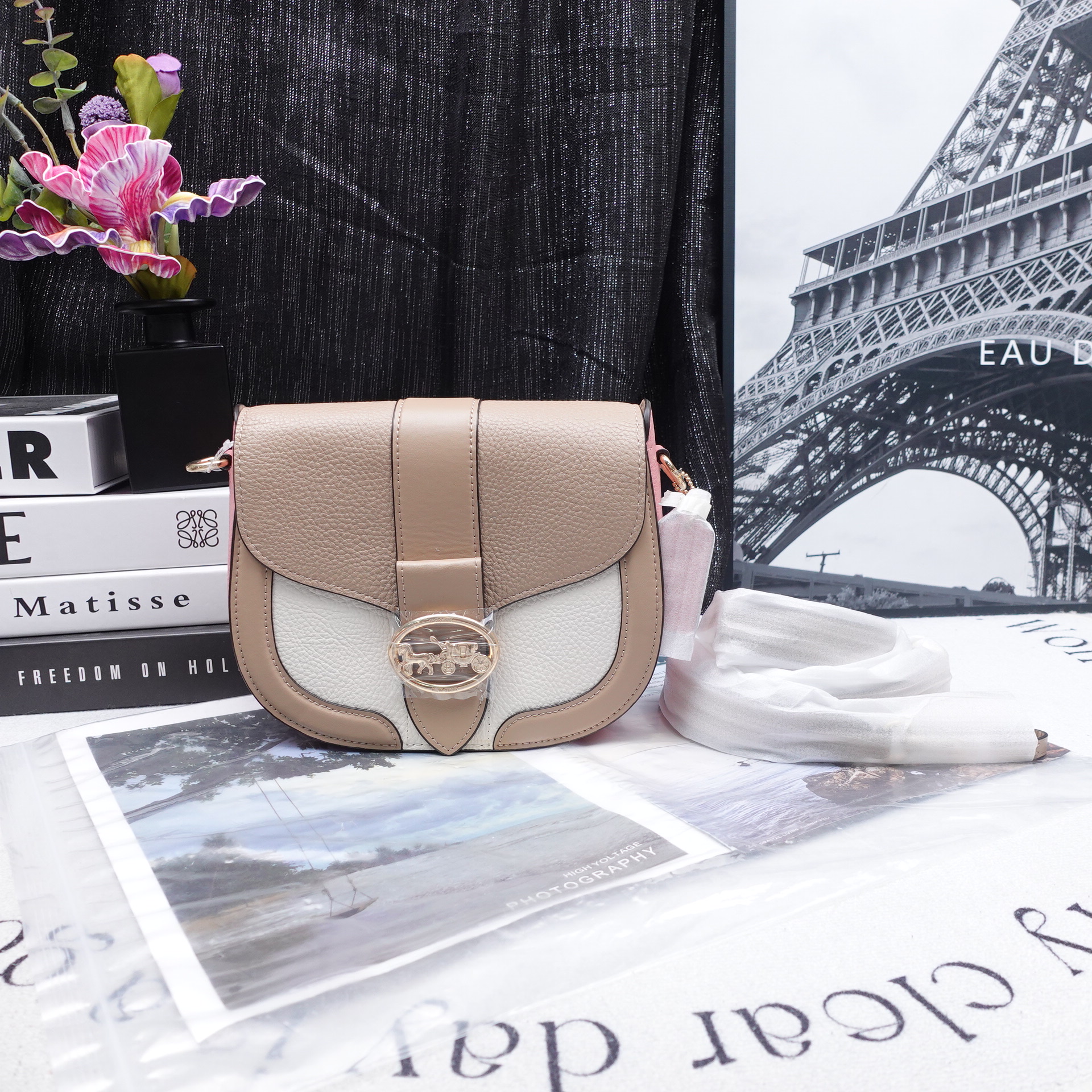 95新 COACH/蔻驰 单肩包/T10222012