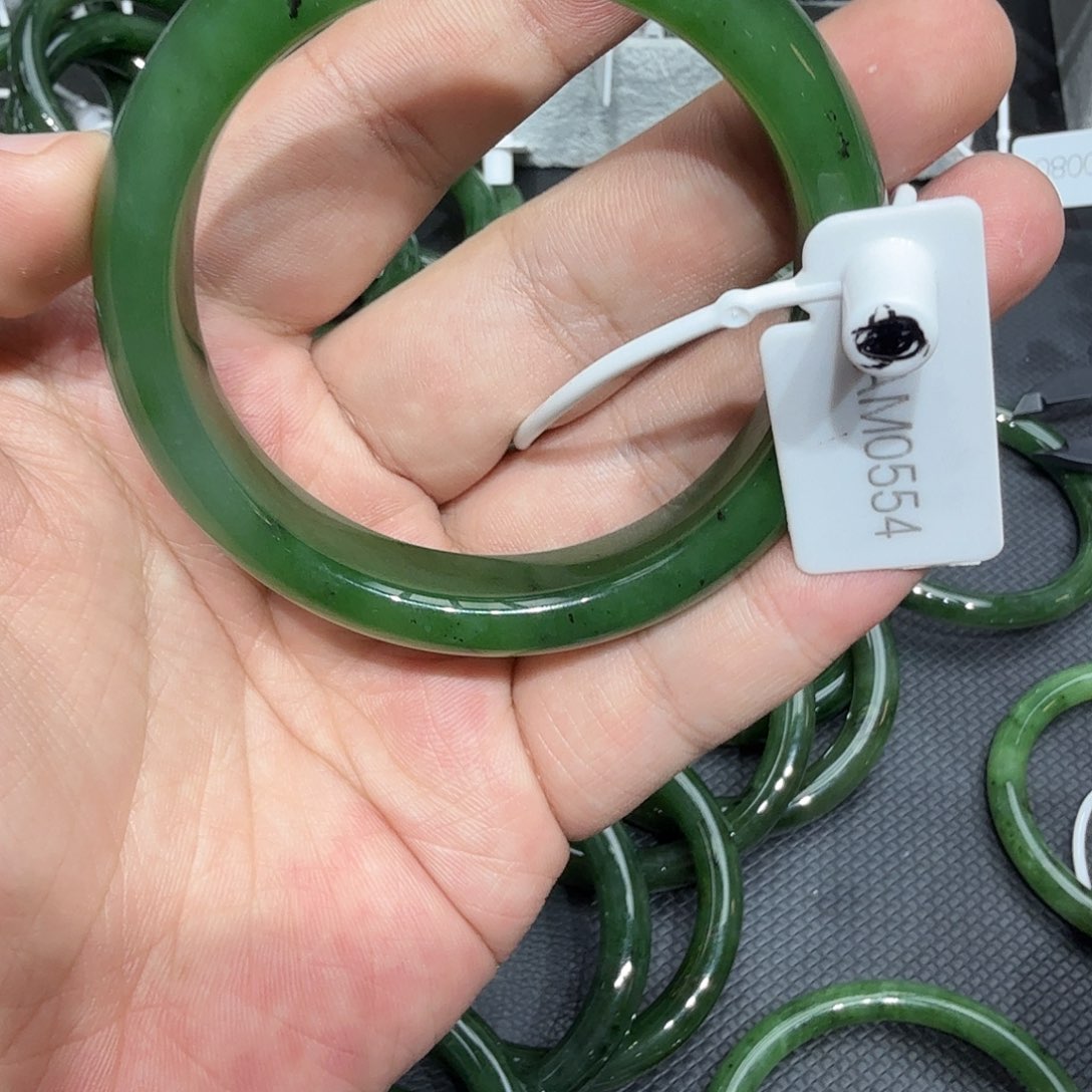 和田玉（碧玉）未镶嵌手镯58