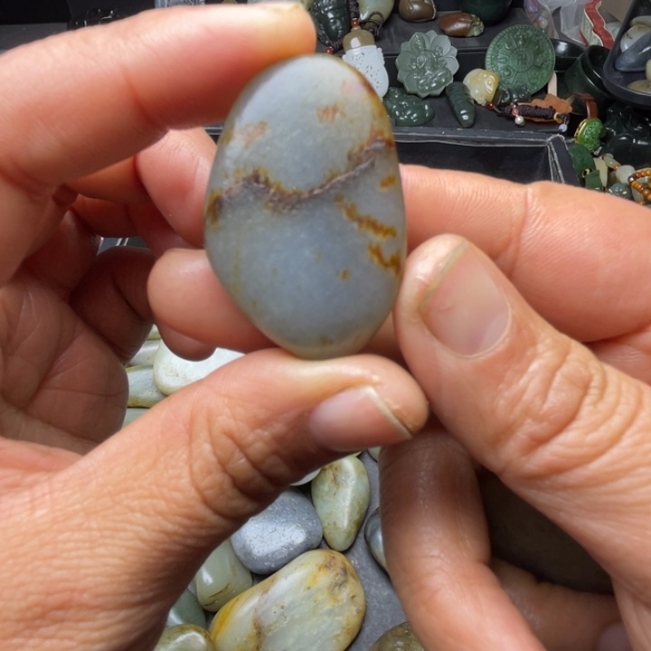 和田玉未镶嵌珠宝半成品