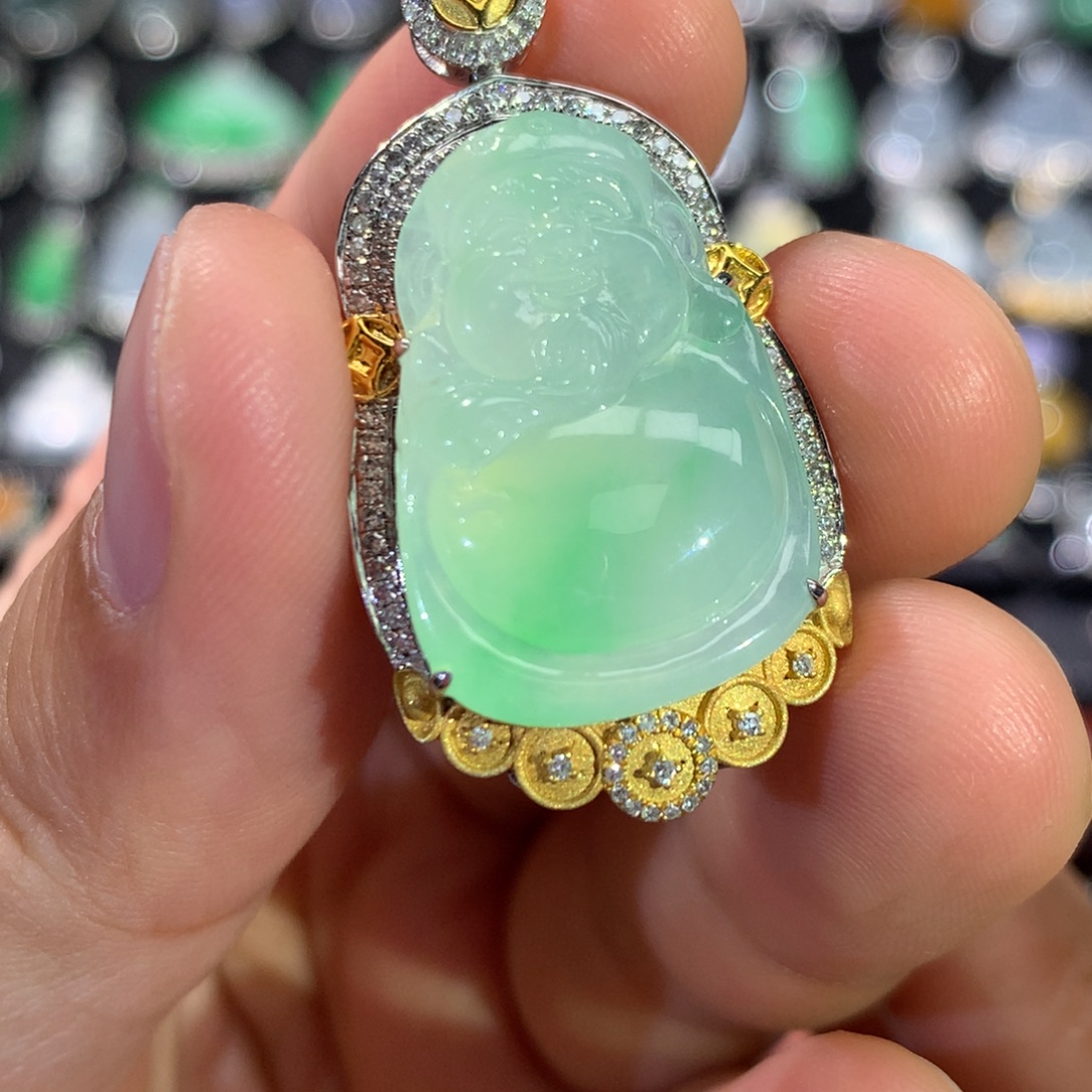 翡翠18K金镶嵌吊坠(不含链)签收后48小时鉴赏期