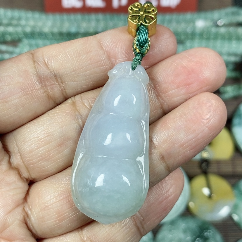 【闪购商品】翡翠颈饰未镶嵌玉吊坠翡翠玉福豆