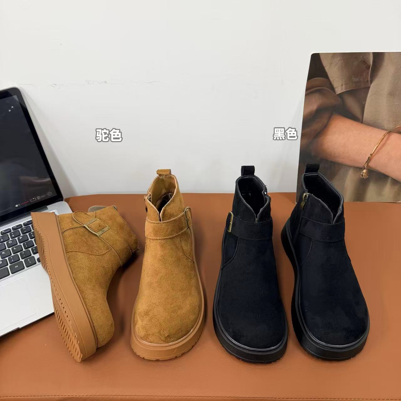 C30磨砂皮女皮带扣厚底马丁靴