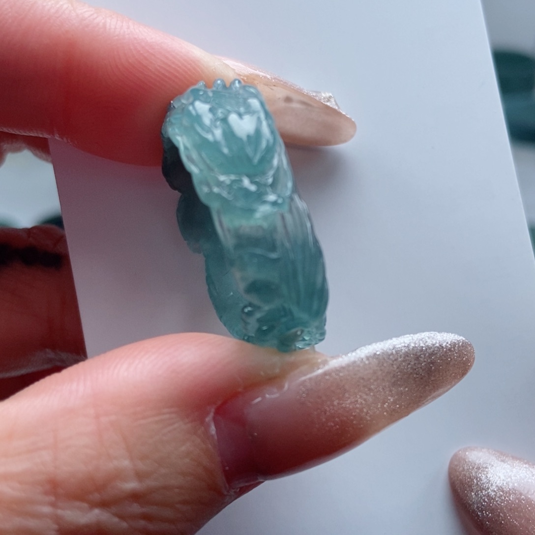 翡翠戒指未镶嵌翡翠