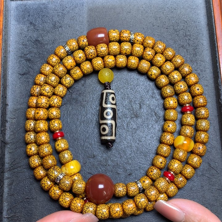 星月菩提吊坠菩提