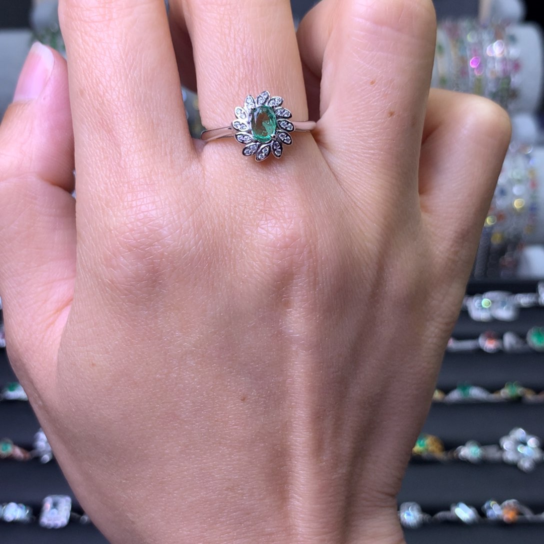 祖母绿戒指银S925镶嵌