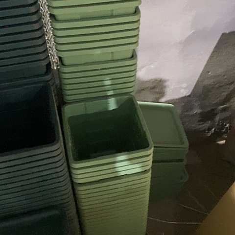 树脂方形3号带托浅绿