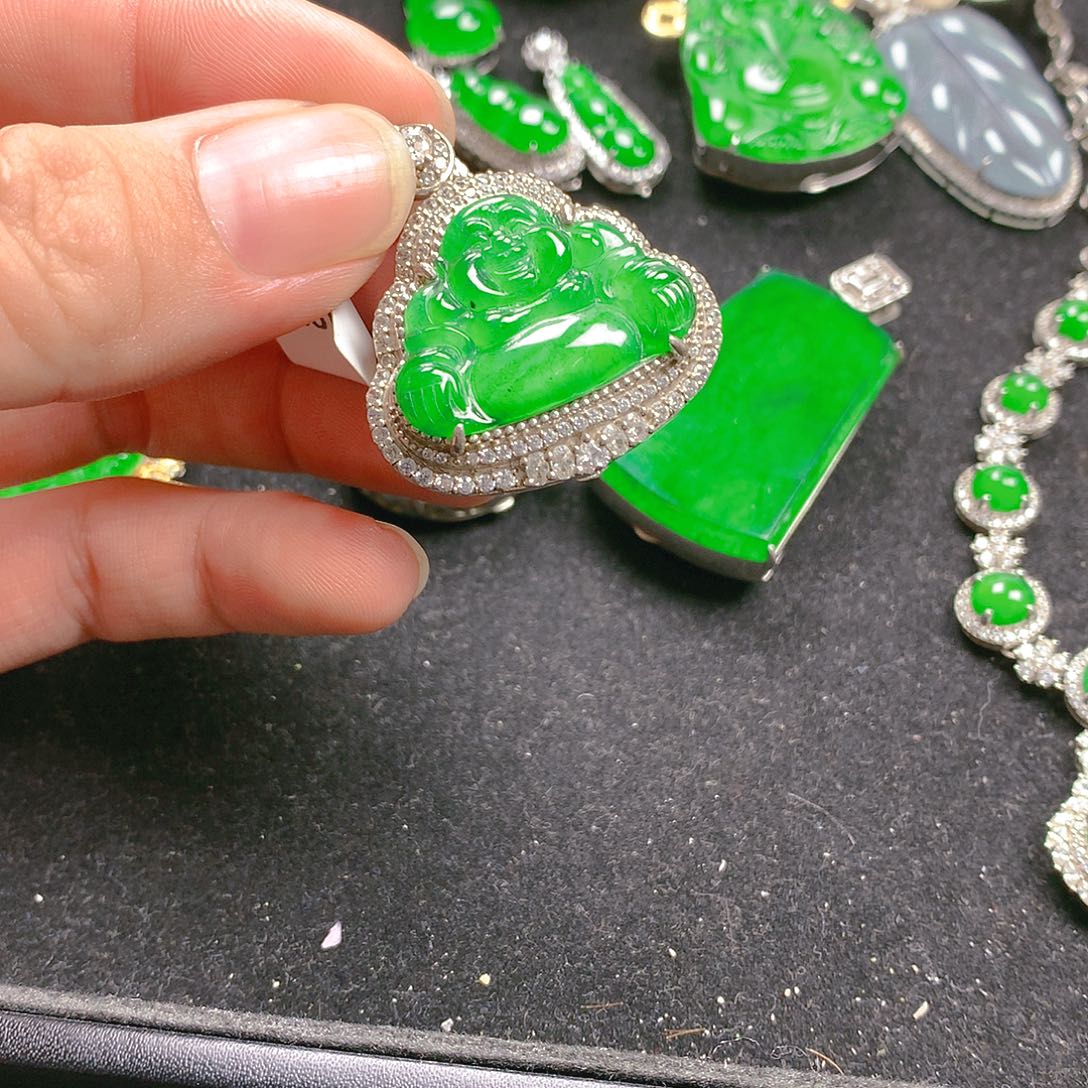 颈饰银S925镶嵌翡翠翡翠