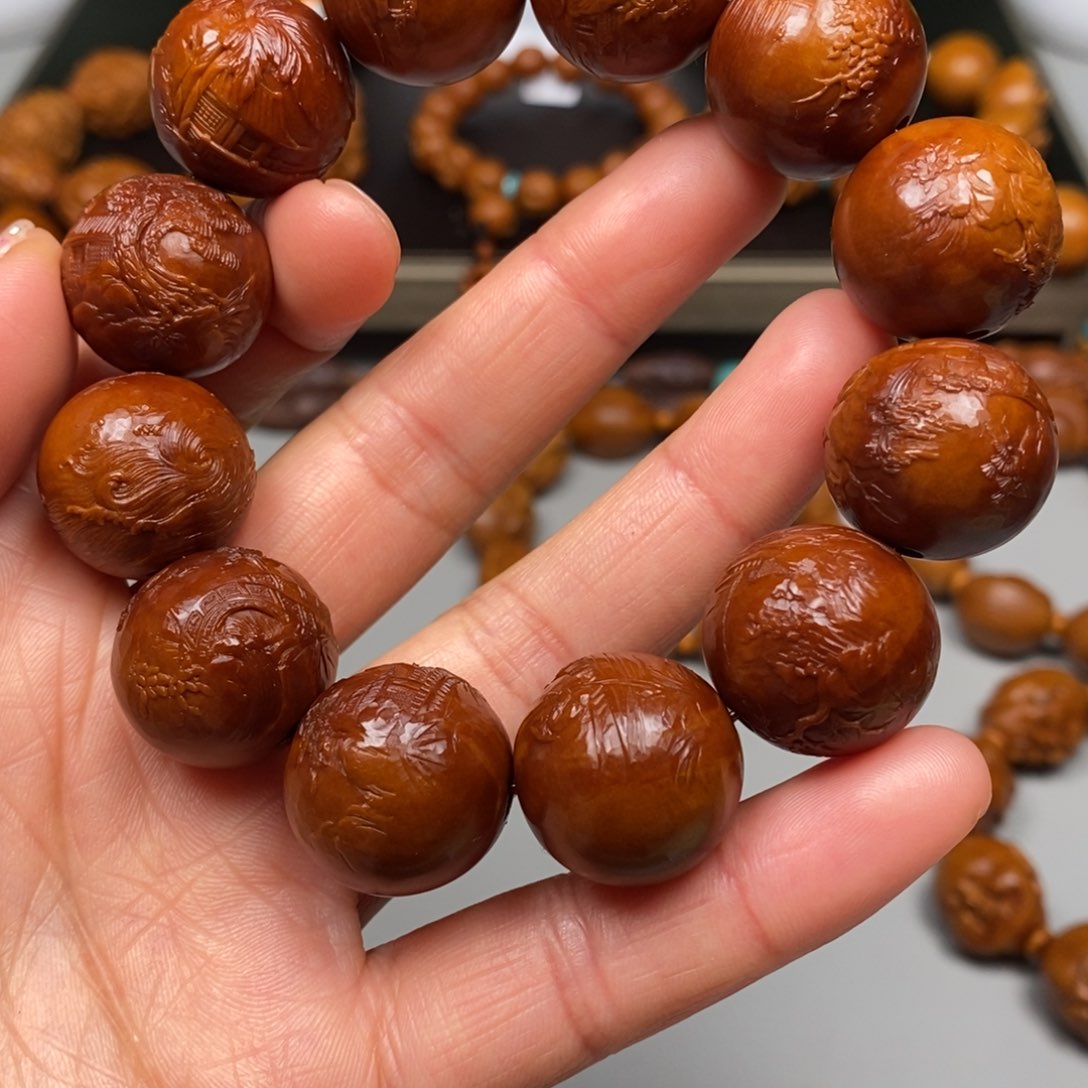 橄榄核吊坠观山定金，没有现货，需定制