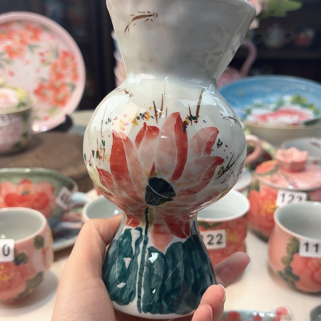 瓷片兔兔好可爱啊我