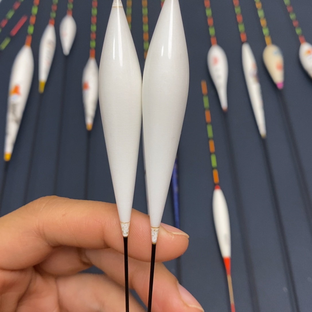 椰****复合材质吃铅2.6和3.2克