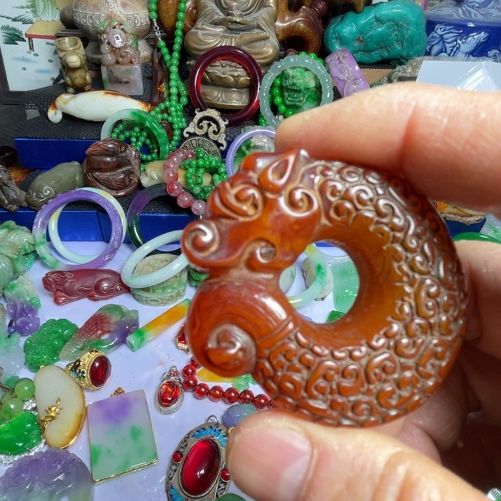 滴血莲花菩提吊坠