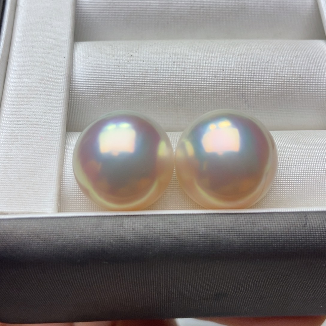 爱***丽拼合珍珠（马贝珠）裸珠