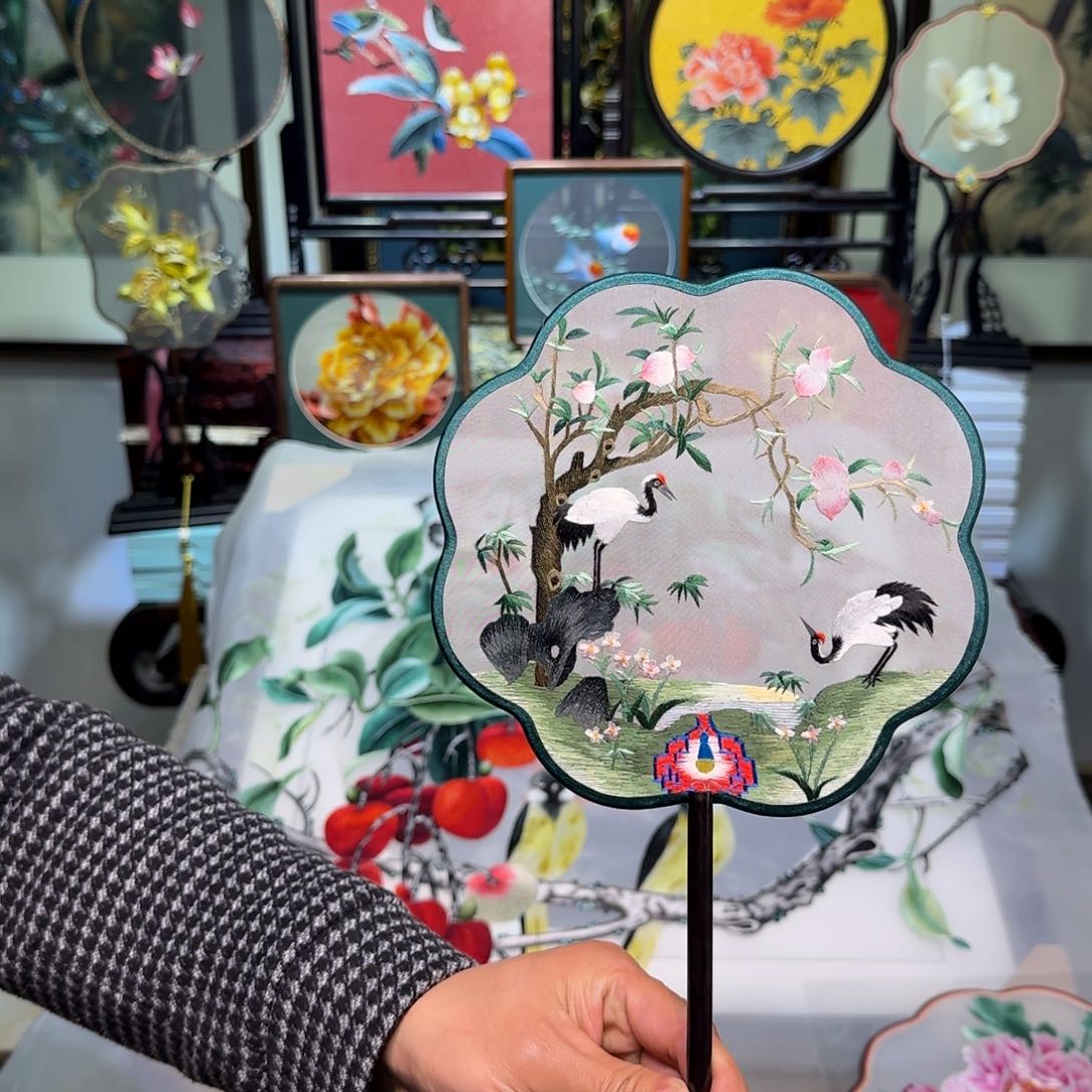 刺绣刺绣工艺精湛