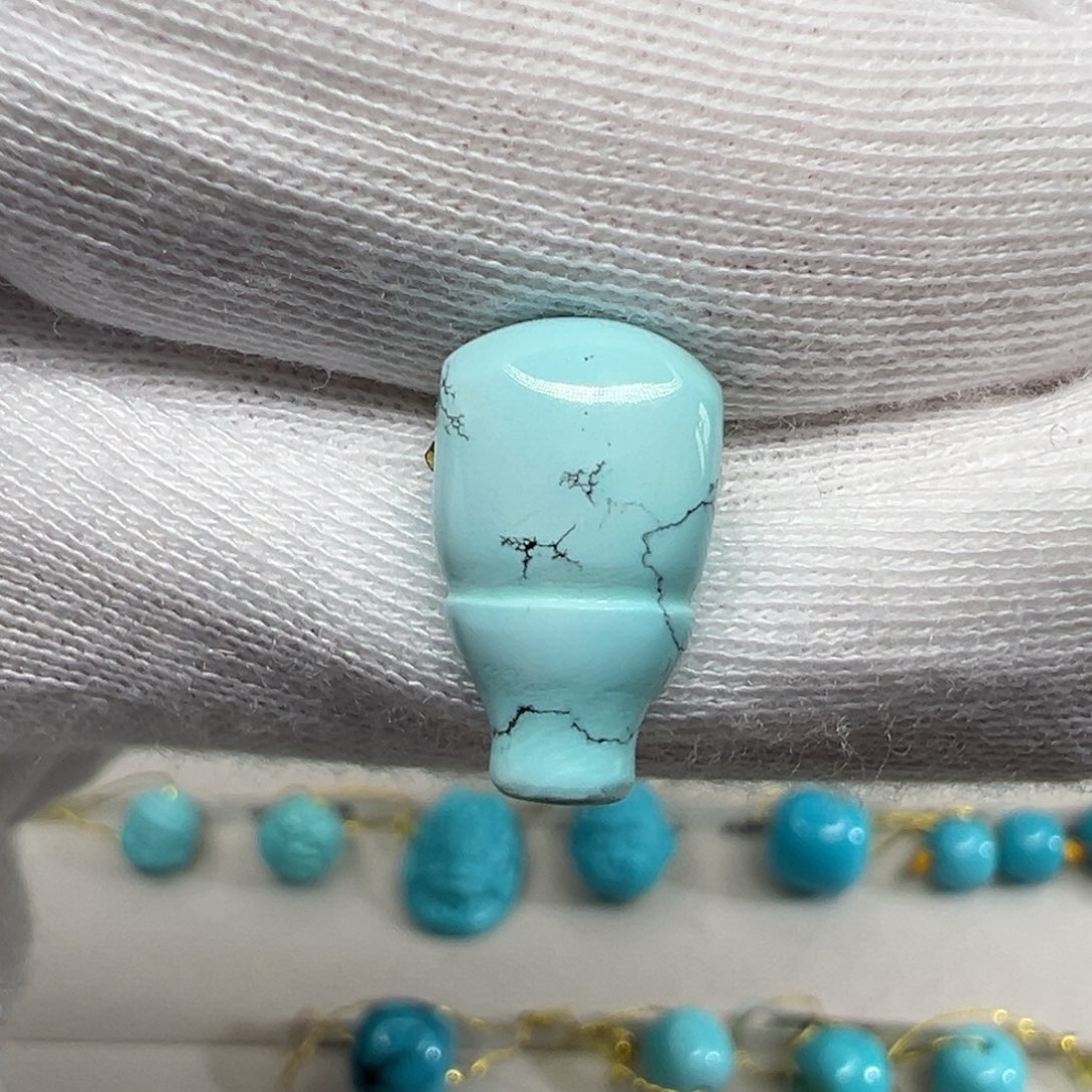 绿松石配饰未镶嵌