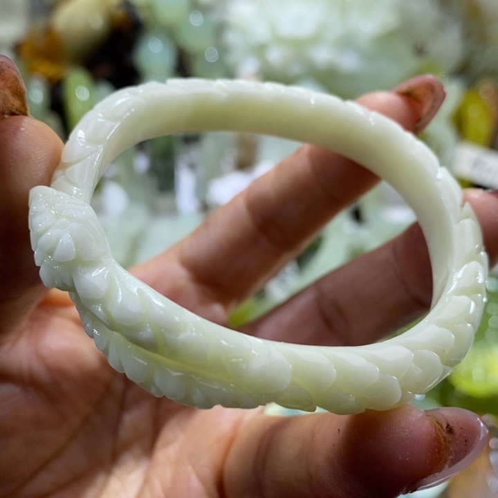 岫玉未镶嵌岫玉手镯53