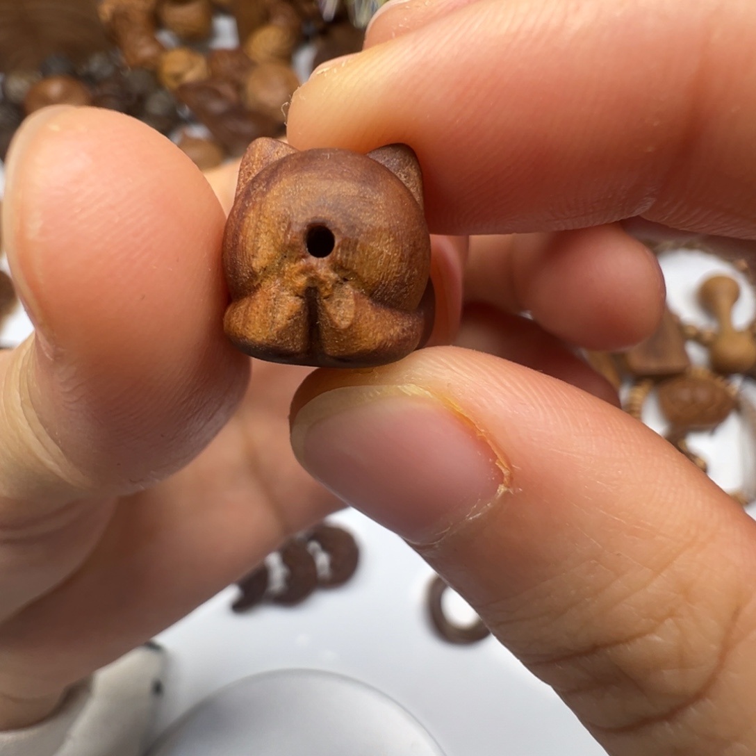 檀香木瑕疵小猫老山檀