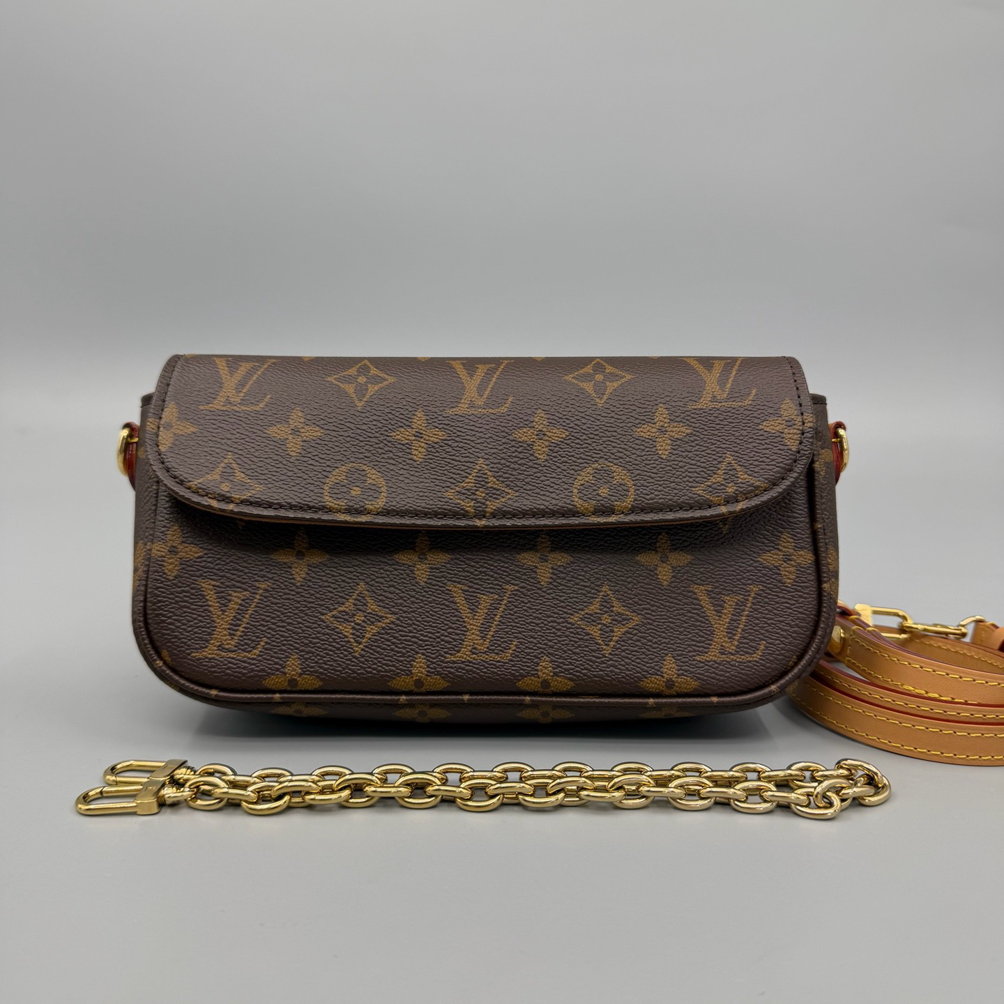 99新 LouisVuitton/路易威登 老花ivy斜挎包 纯芯片 23*13 A3353