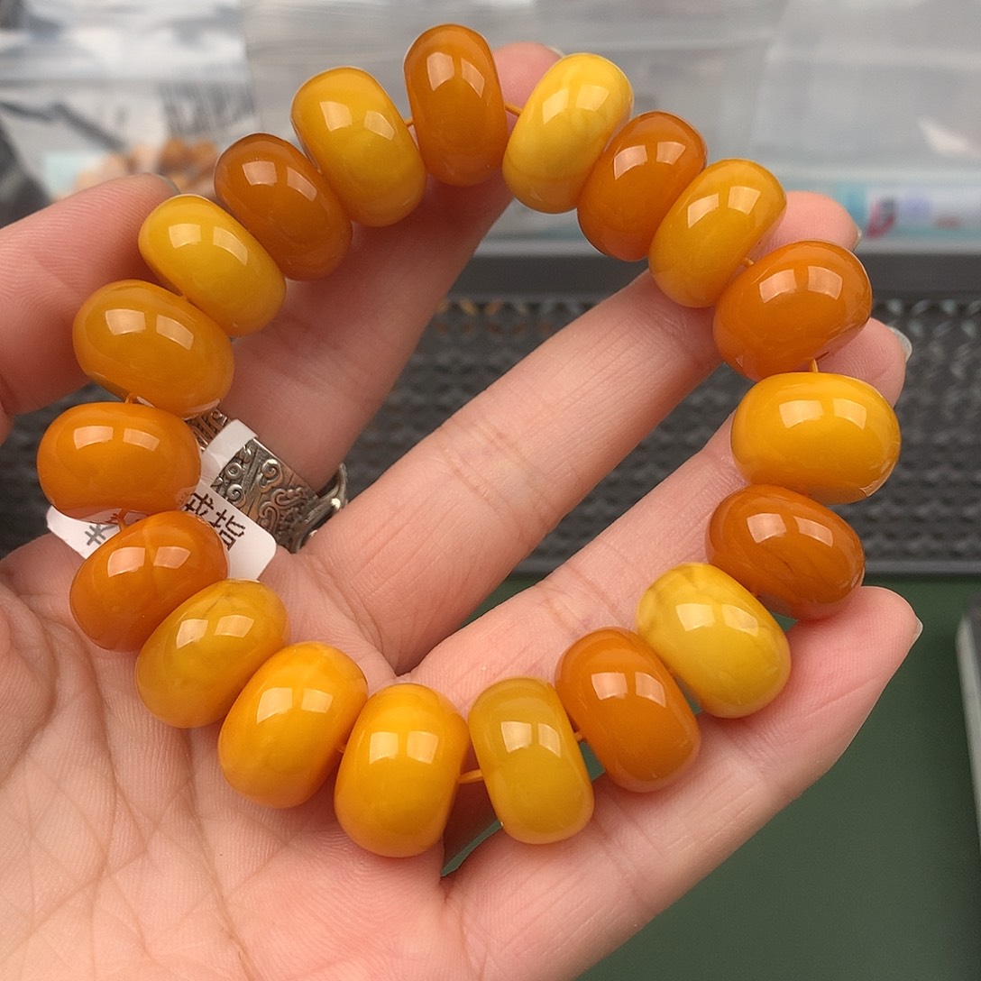 玲****未镶嵌琥珀手链天然琥珀手串