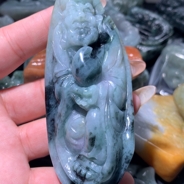 翡翠未镶嵌颈饰保真天然A货翡翠