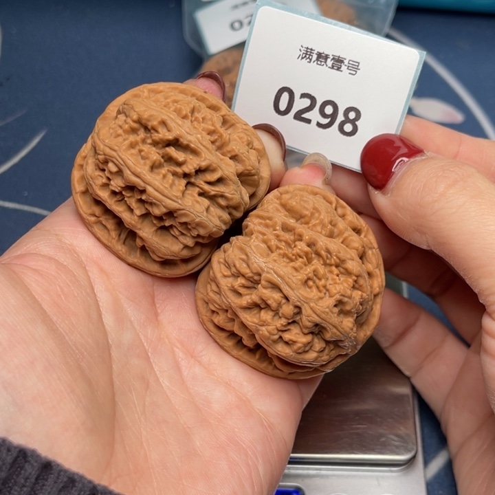 文玩核桃把件粗筋43