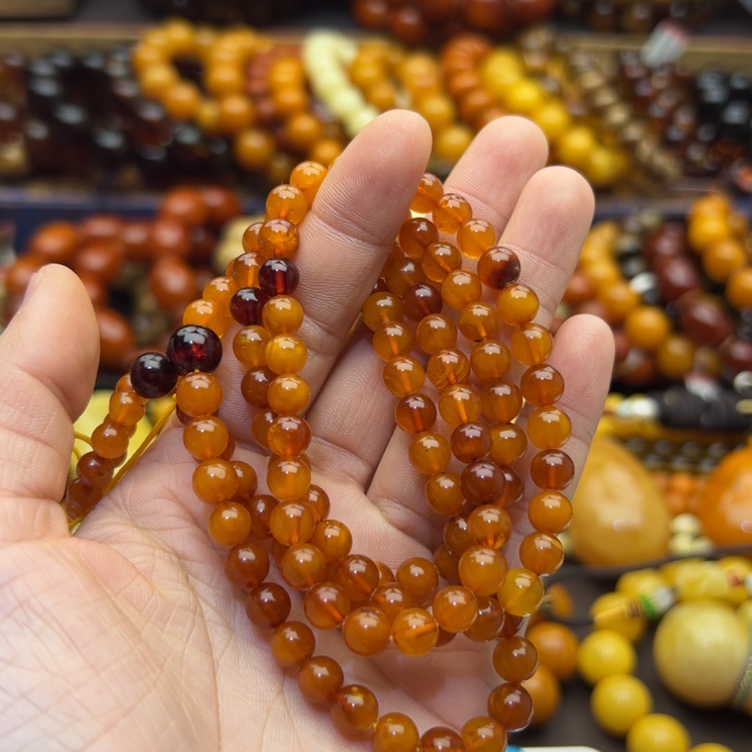 琥珀珠宝奇石未镶嵌