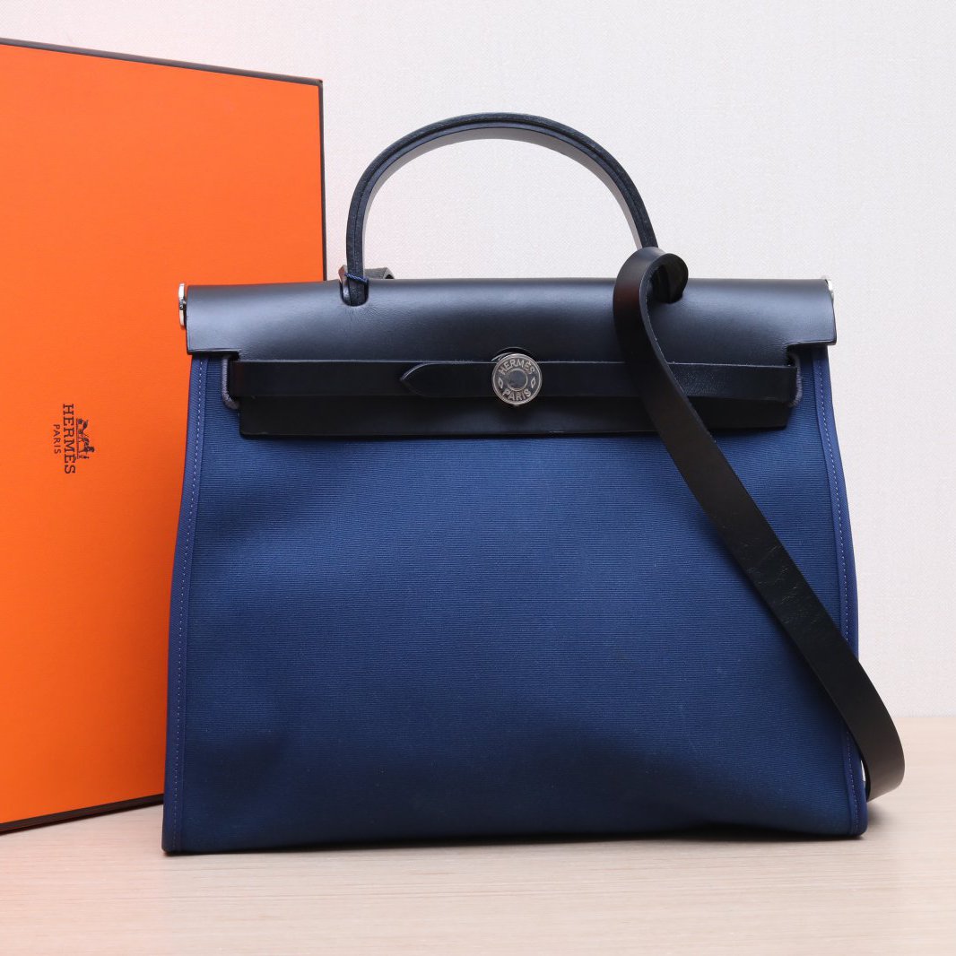 95新 Hermes/爱马仕 小花黑黑Herbag 31 黑色 Y刻 墨蓝色包