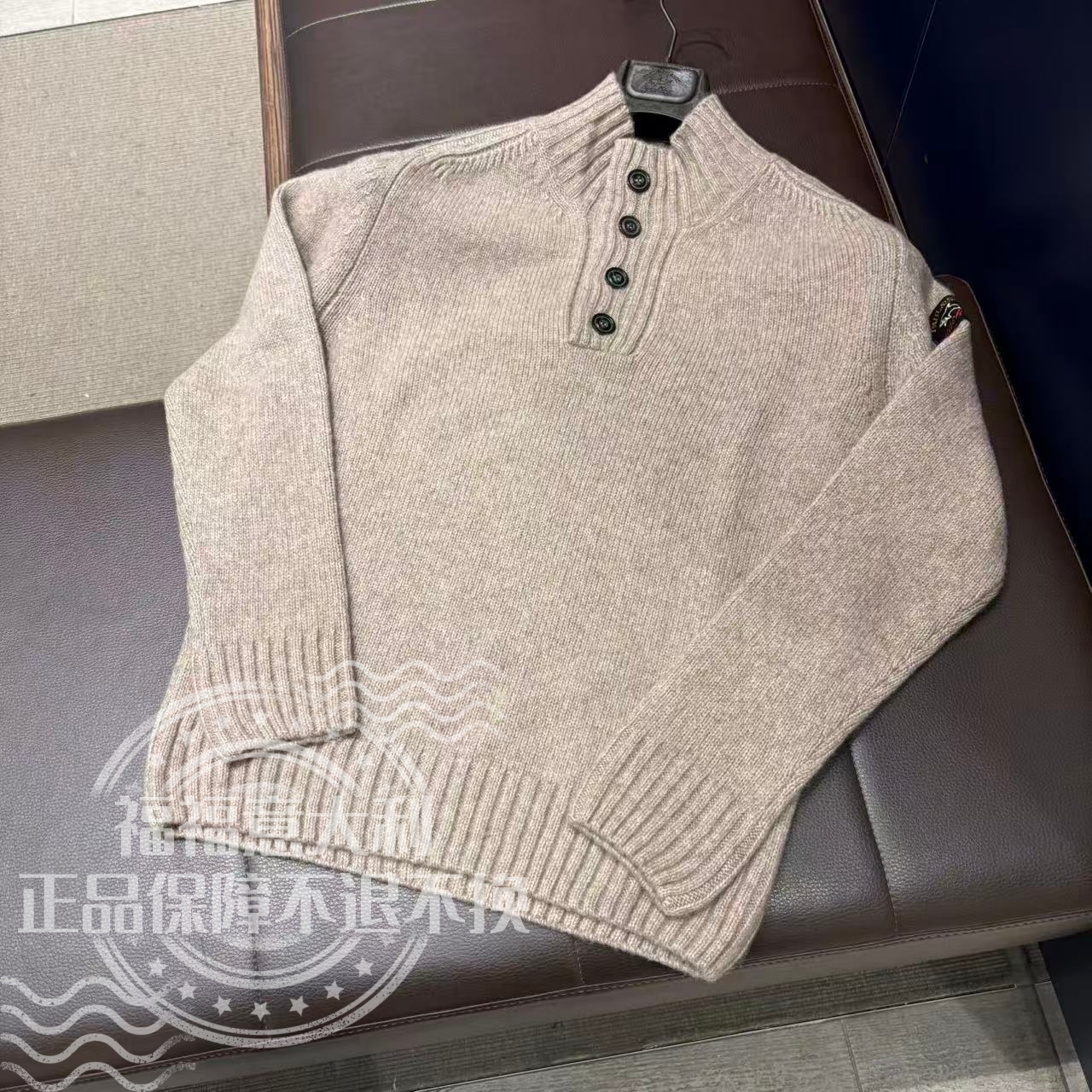 福福意大利 不退换 保鲨 男款卡其色毛衣