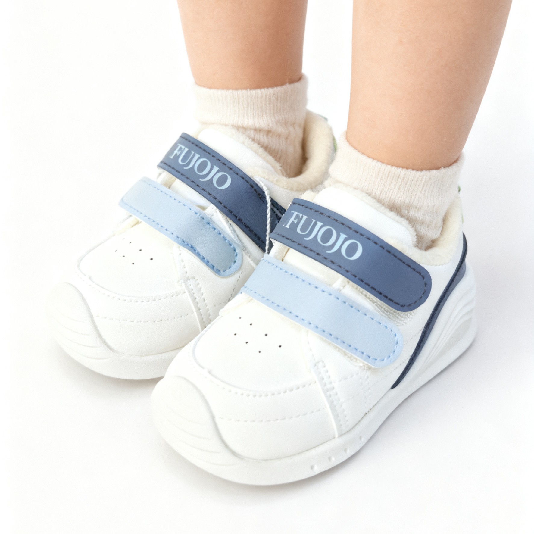 58童鞋季时尚休闲风镂空透气学步鞋软底休闲高质感穿搭