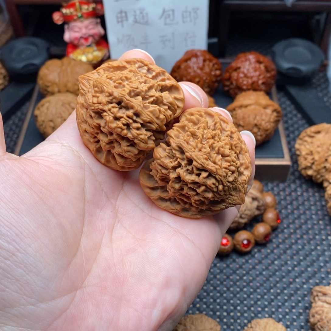 文玩核桃把件全品满天星45尺