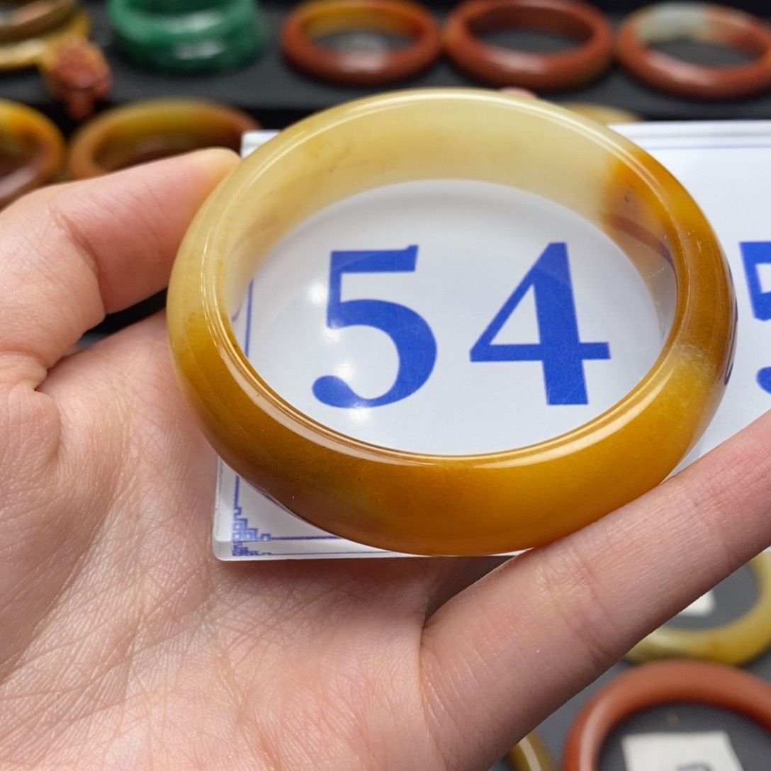 石英质玉（黄龙玉）手镯未镶嵌