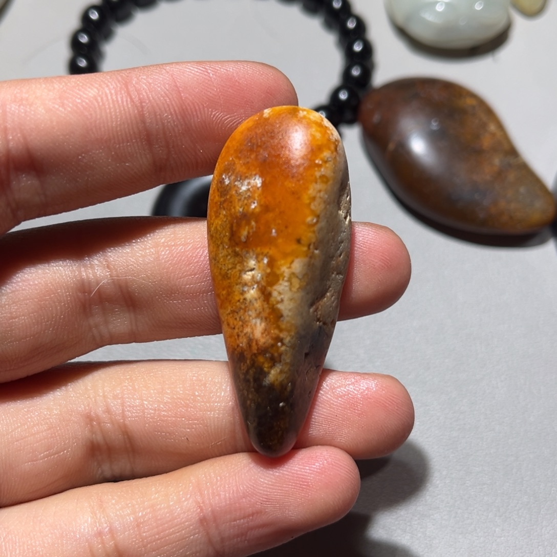 和田玉（子料）未镶嵌挂件