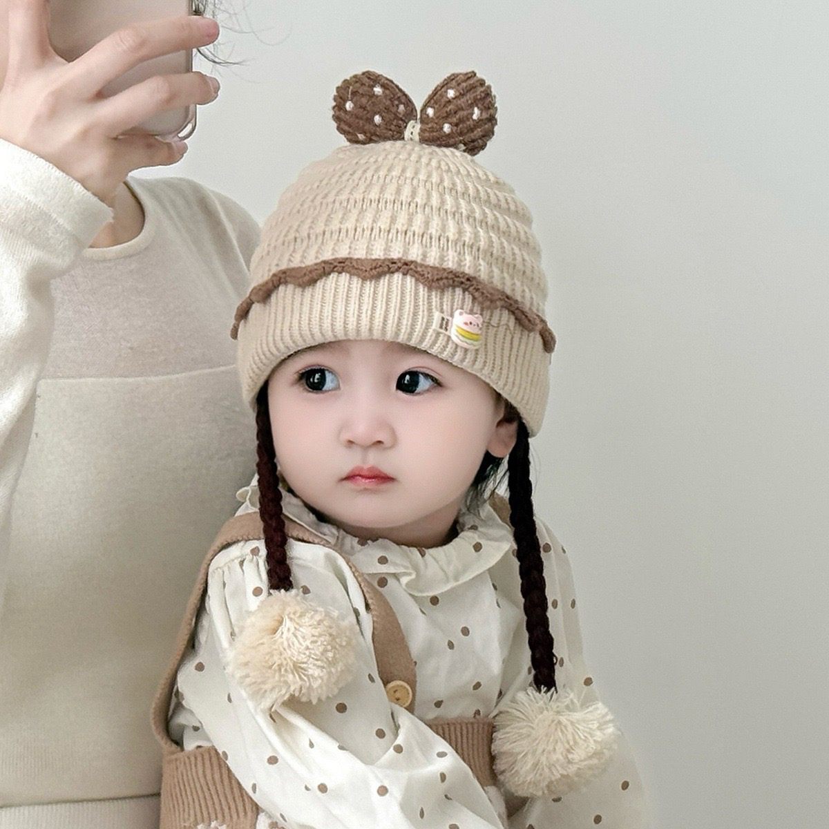 可爱蝴蝶结可爱女宝乖乖帽秋冬新款假发辫针织帽保暖防寒外出帽子