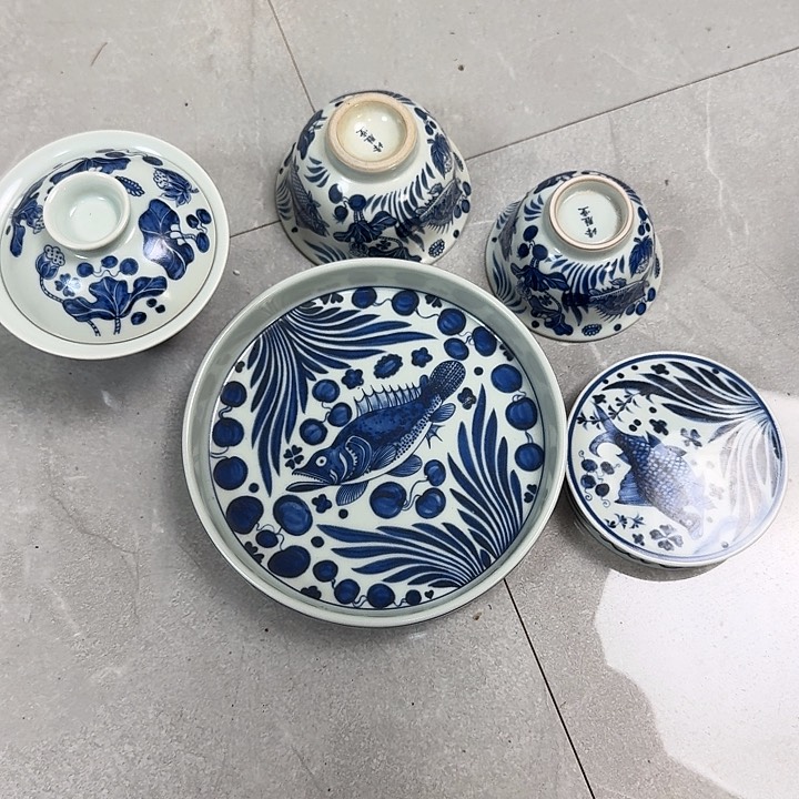 杯青花鱼藻纹五件套