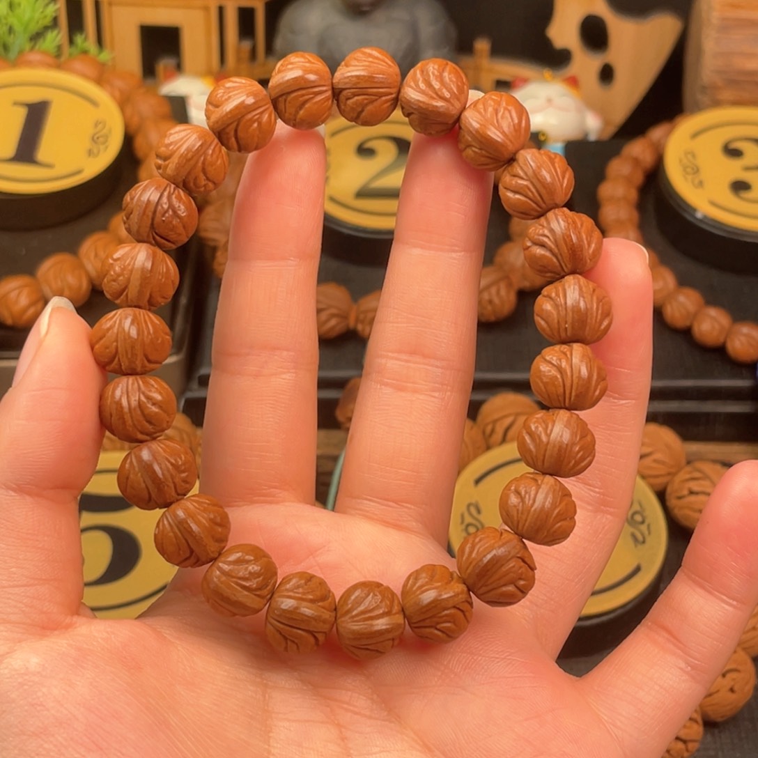 吊坠桃核玉龙脊12