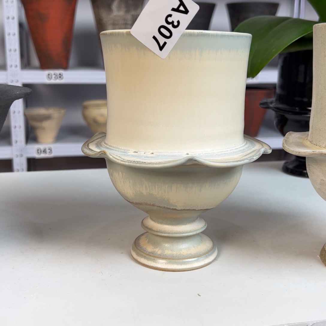 h***h307景德镇手工花器