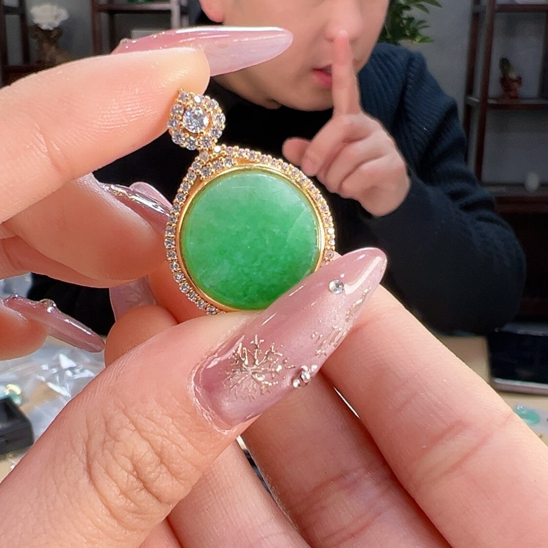 翡翠吊坠(不含链)银S925镶嵌有纹介意勿拍70