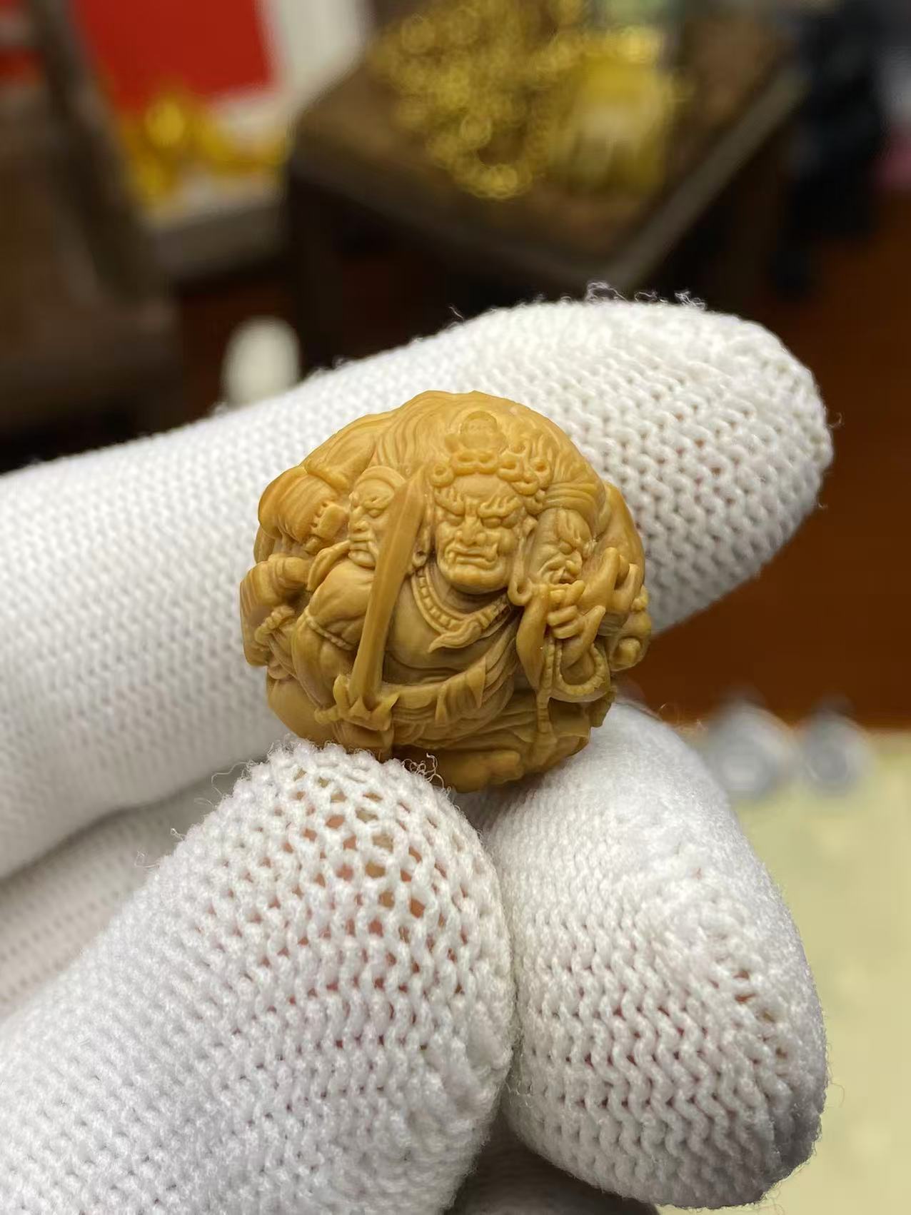 纯手工猴头雕刻单籽不动明王