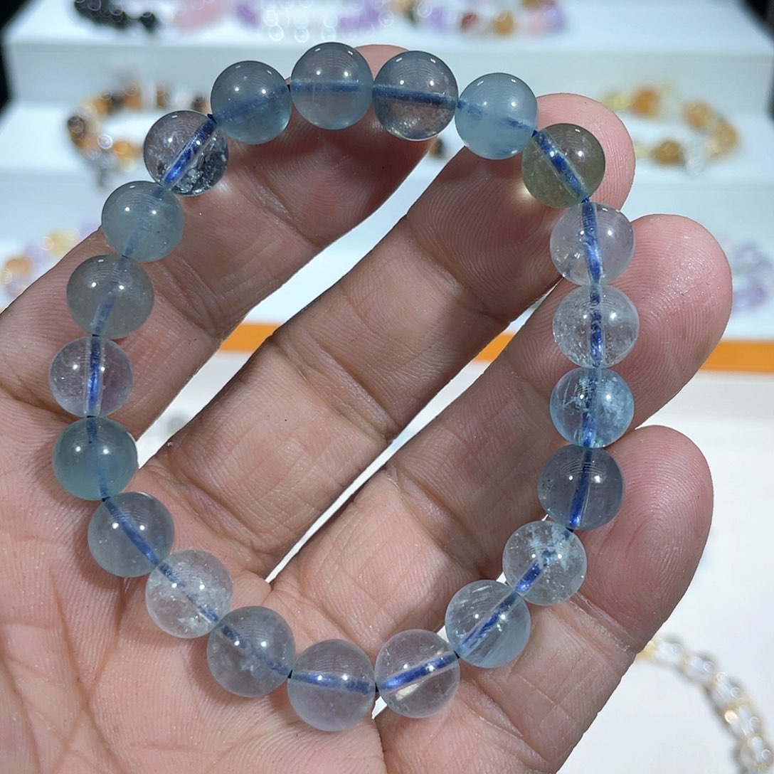 海蓝宝石手串未镶嵌