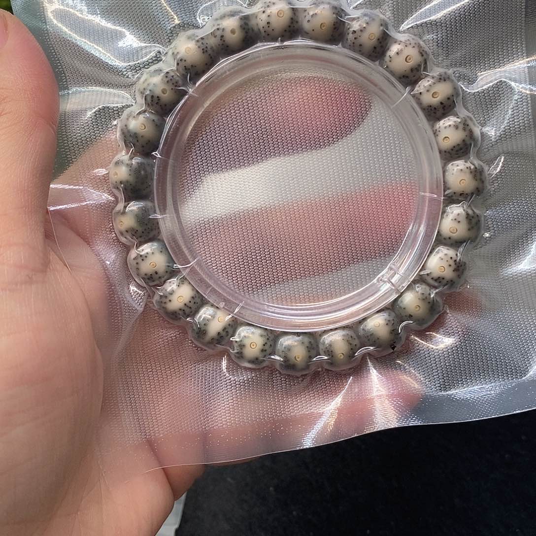 星月菩提吊坠石玉大眼10*9单